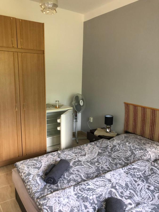 Patkos Motel Tiszafüred Eksteriør billede