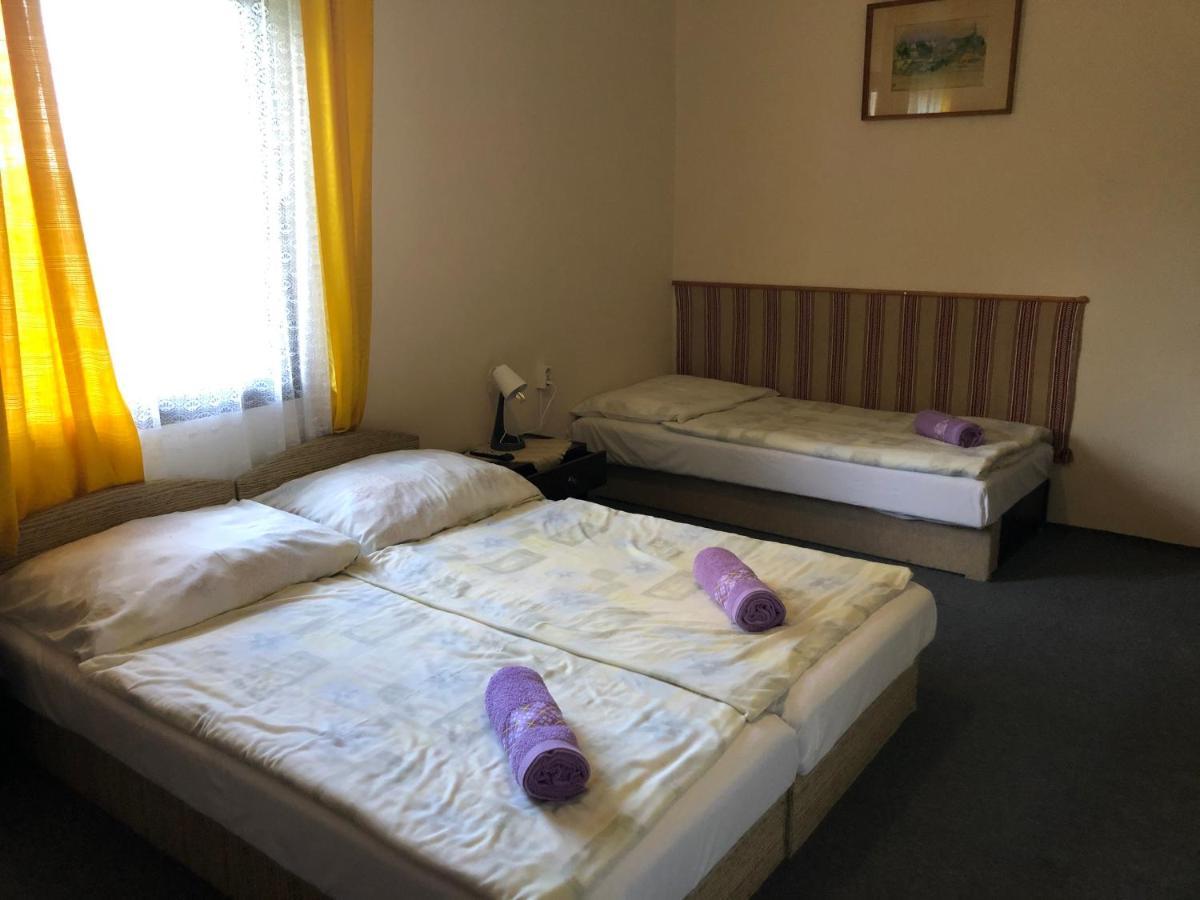 Patkos Motel Tiszafüred Eksteriør billede