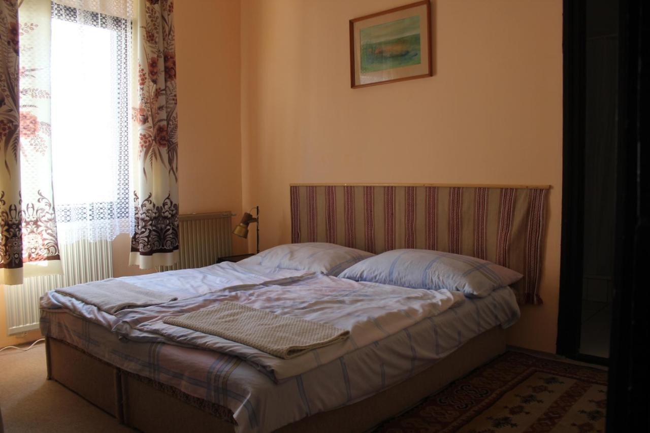 Patkos Motel Tiszafüred Eksteriør billede
